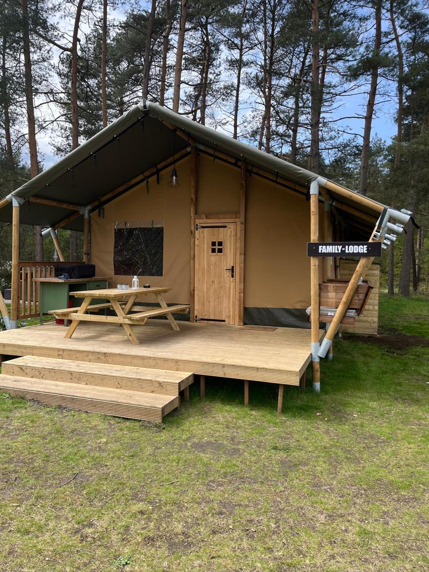 Glampingzelt Family - Lodge Золтау Екстериор снимка